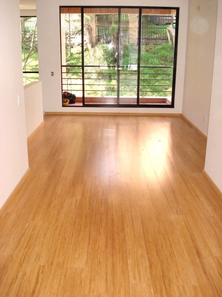 Vinyl Flooring (LVP/SPC)